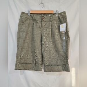 NWT DKNY Plaid Women's Bermuda Shorts Size 10 Petite